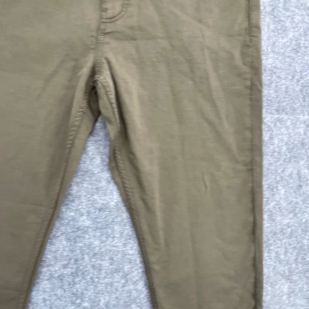 TPJ Pants Mens 38X32 Athletic Fit Leg Stretch Olive Green